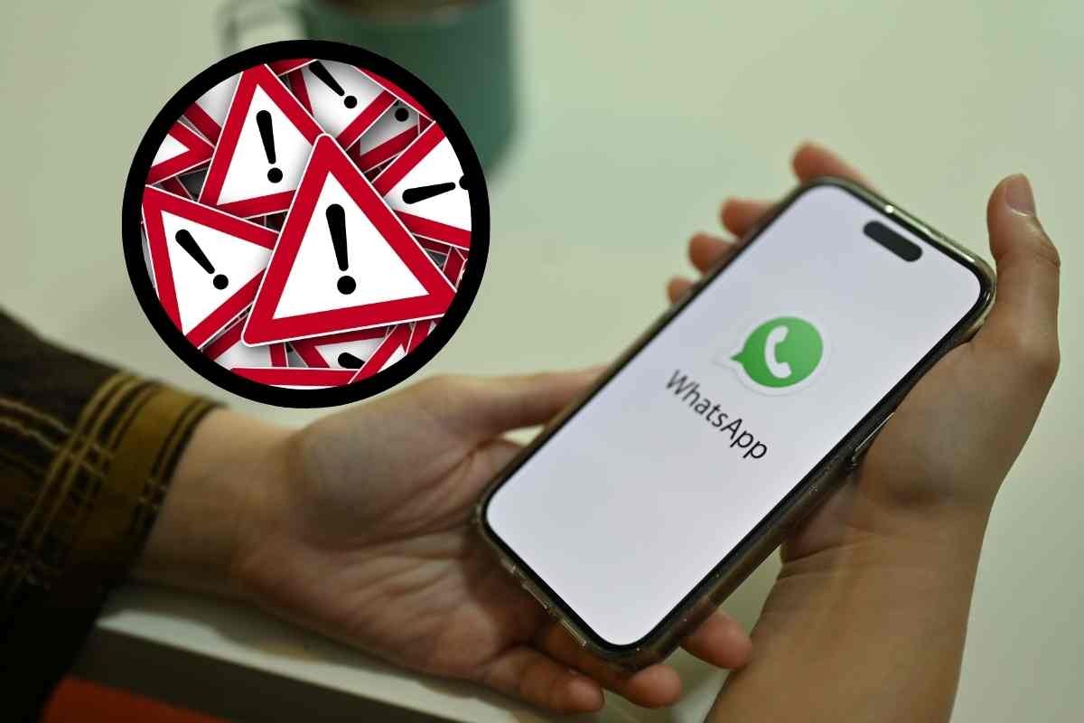 Cellulare e segnale pericolo